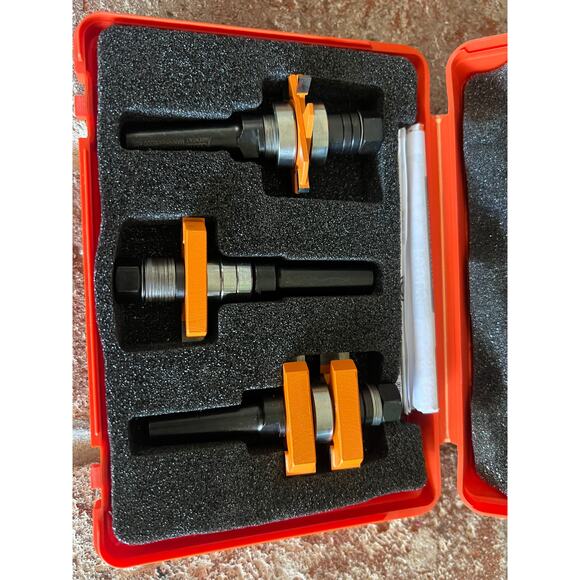 CMT Adjustable Tongue & Groove Bit Sets Cabinet Doors Carbide Tipped 800.625.11 - Picture 3 of 4